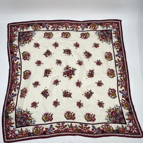 Vintage Oscar de la Renta silk scarf - Picture 1 of 7
